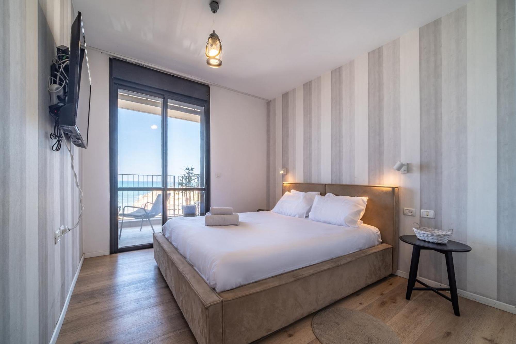 דירות חיפה Bat Galim Full Sea View Balcony By Sea N' Rent מראה חיצוני תמונה